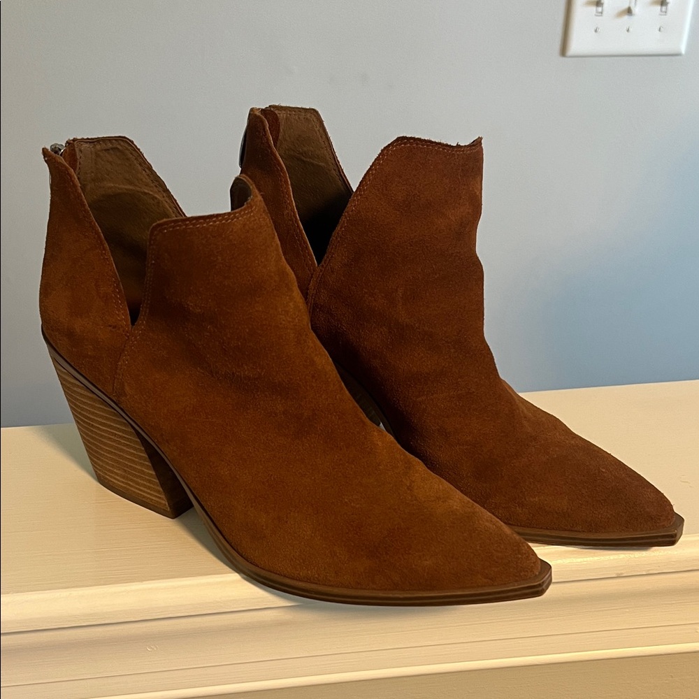 Steve Madden Chestnut Suede Ankle Booties